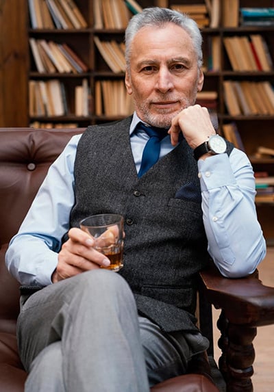 An older sugar daddy in UK